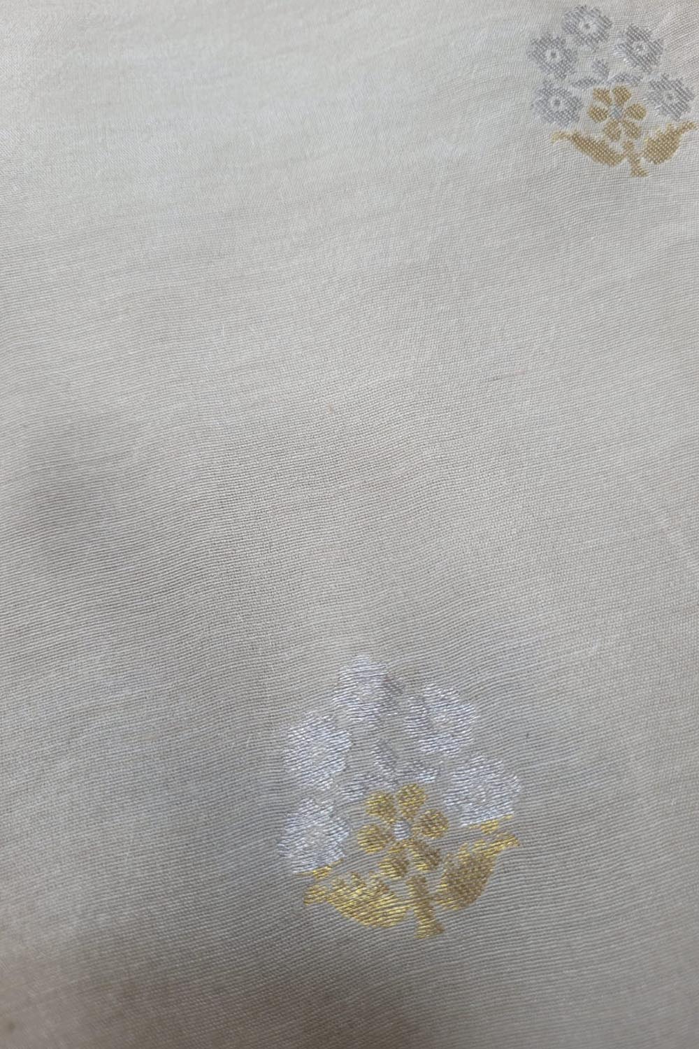 Dyeable Banarasi Handloom Pure Moonga Silk Sona Roopa Fabric ( 2.5 Mtr ) - Luxurion World