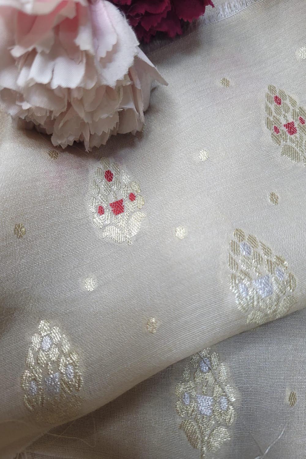 Dyeable Banarasi Handloom Pure Moonga Silk Meenakari Fabric ( 2.5 Mtr ) - Luxurion World