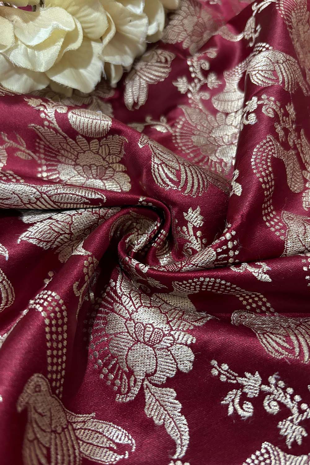 Maroon Banarasi Mashru Silk Flower And Bird Design Fabric ( 1 Mtr ) - Luxurion World