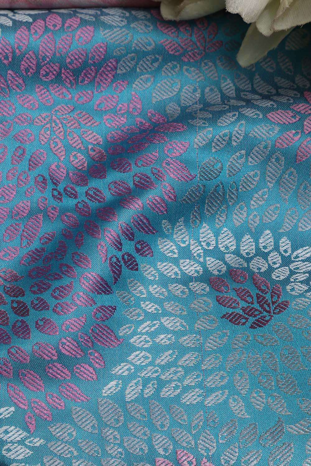 Blue Banarasi Resham Tanchui Silk Fabric ( 2.5 Mtr ) - Luxurion World