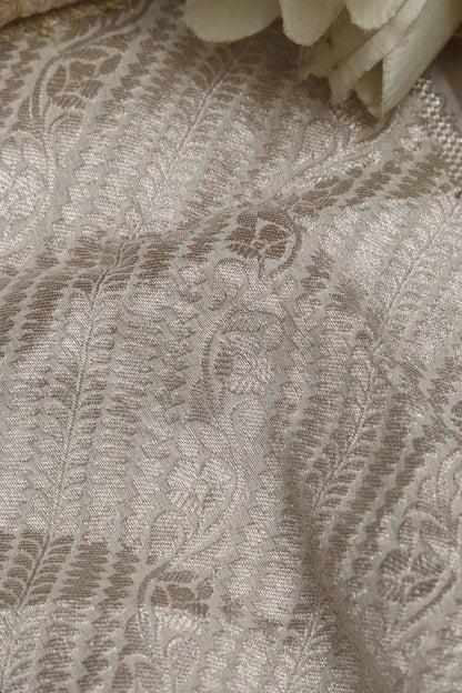 Dyeable Banarasi Georgette Fabric ( 2.5 Mtr ) - Luxurion World