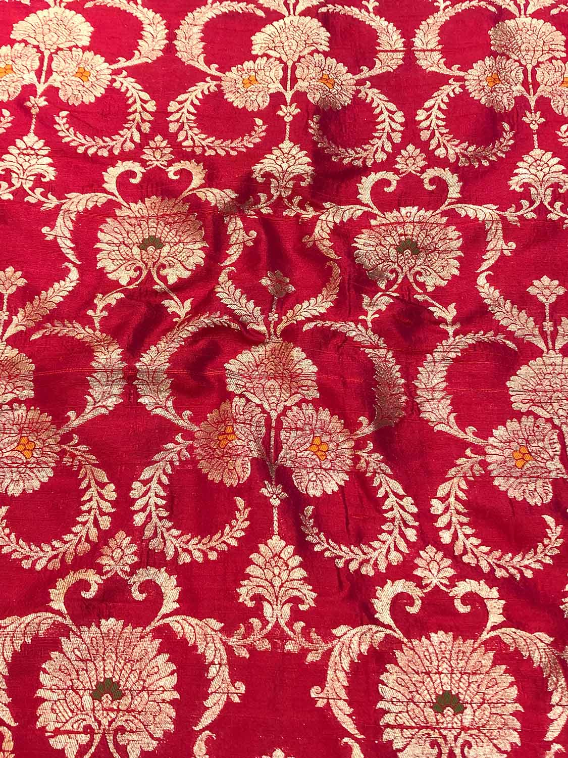 Red Banarasi Pure Raw Silk Meenakari Fabric ( 1 Mtr ) - Luxurion World