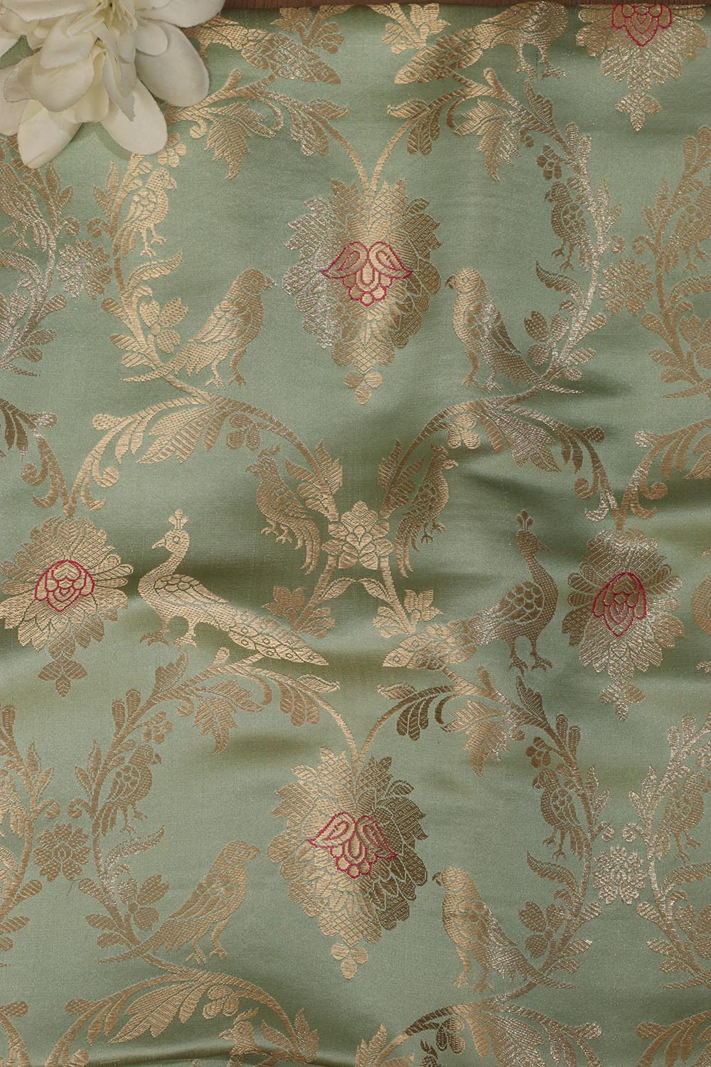 Green Handloom Banarasi Pure Katan Silk Meenakari Fabric ( 1 Mtr ) - Luxurion World