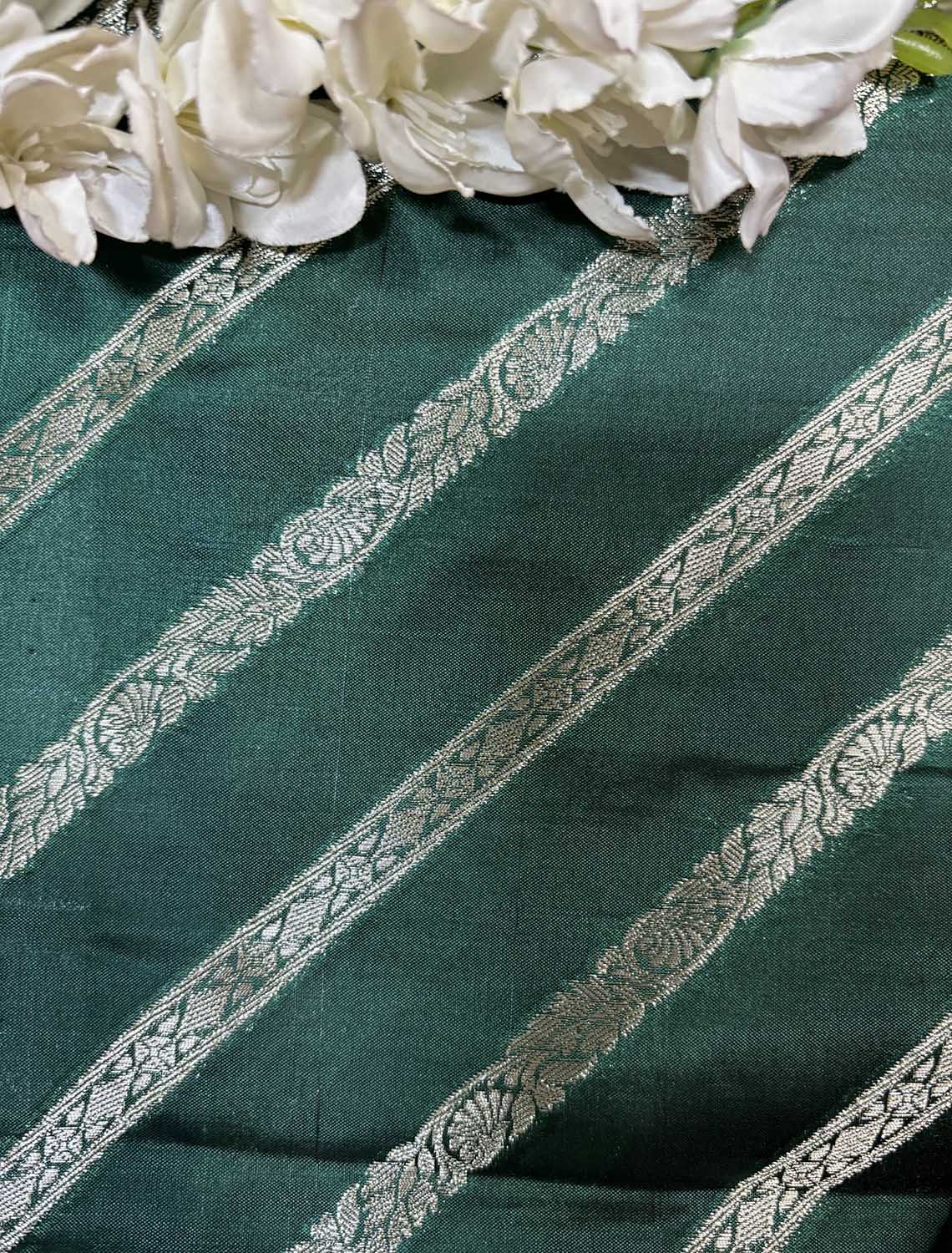 Green Banarasi Handloom Pure Silk Stripes Design Fabric ( 2.5 Mtr ) - Luxurion World