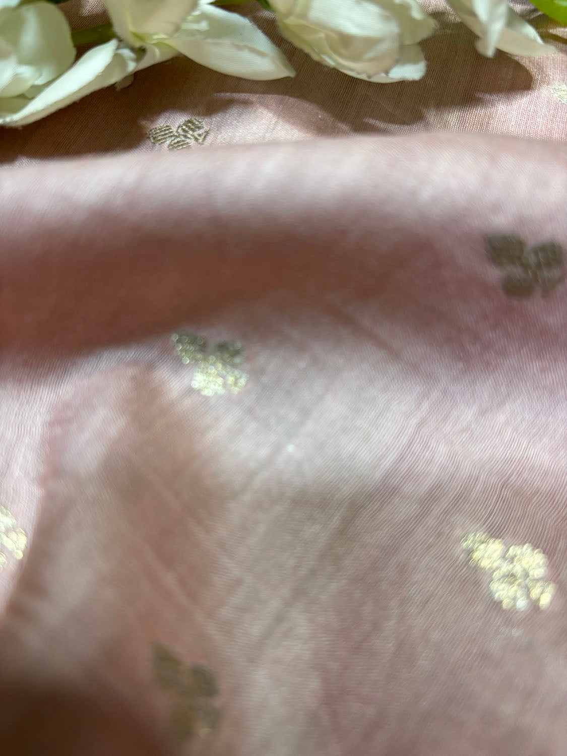Pink Banarasi Handloom Moonga Silk Fabric ( 2.5 Mtr ) - Luxurion World