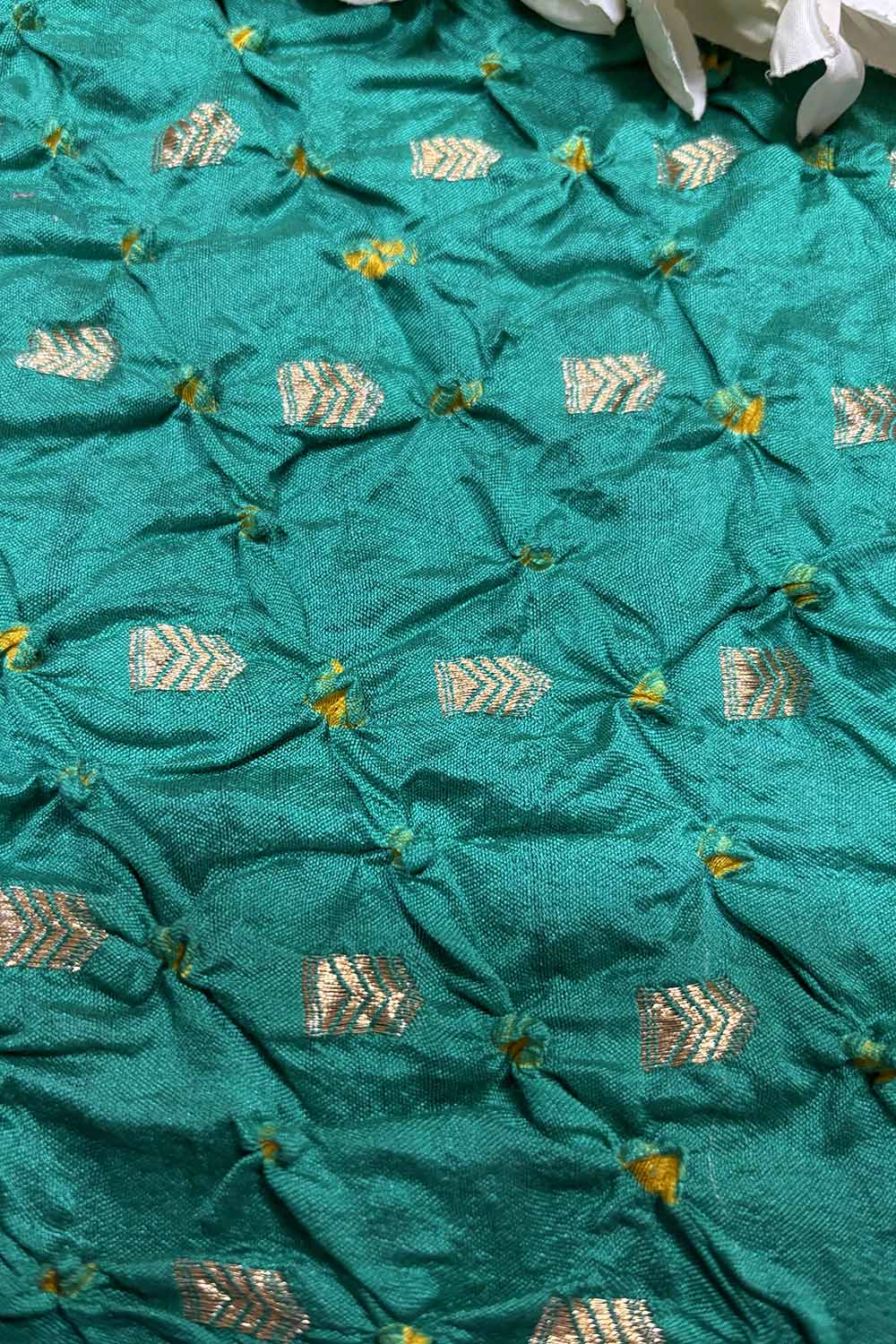 Elegant Blue Banarasi Bandhani Handloom Chiniya Silk Fabric ( 2.5 Mtr ) - Luxurion World
