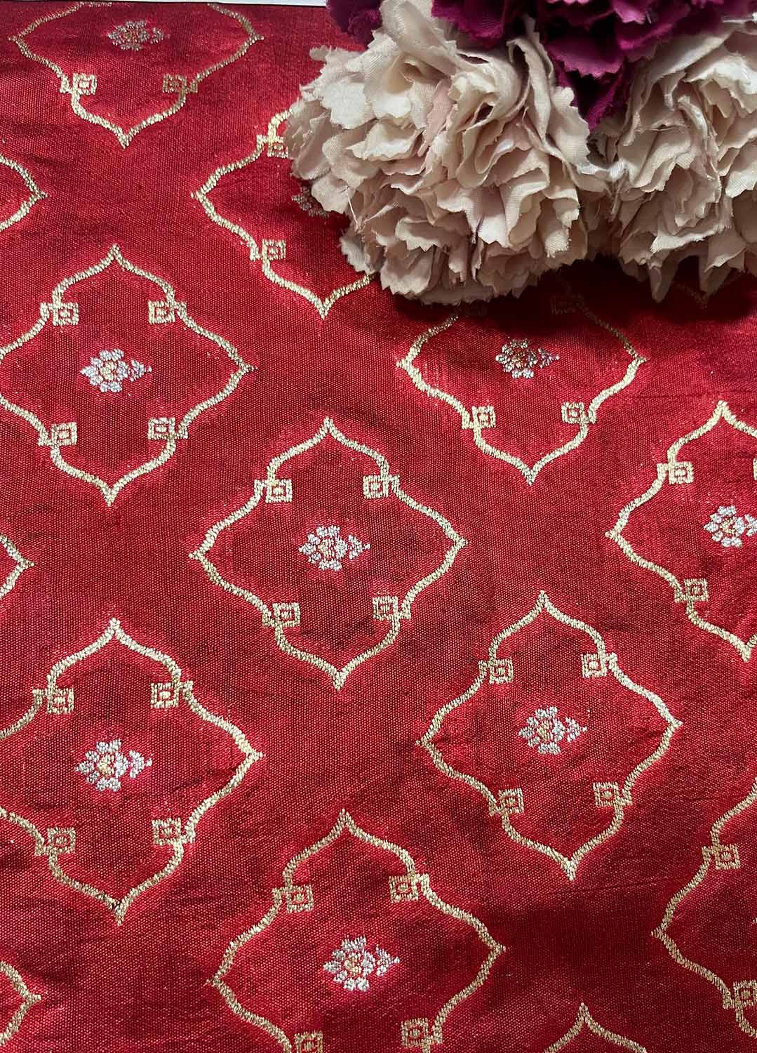 Elegant Red Banarasi Handloom Chiniya Silk Fabric ( 2.5 Mtr ) - Luxurion World
