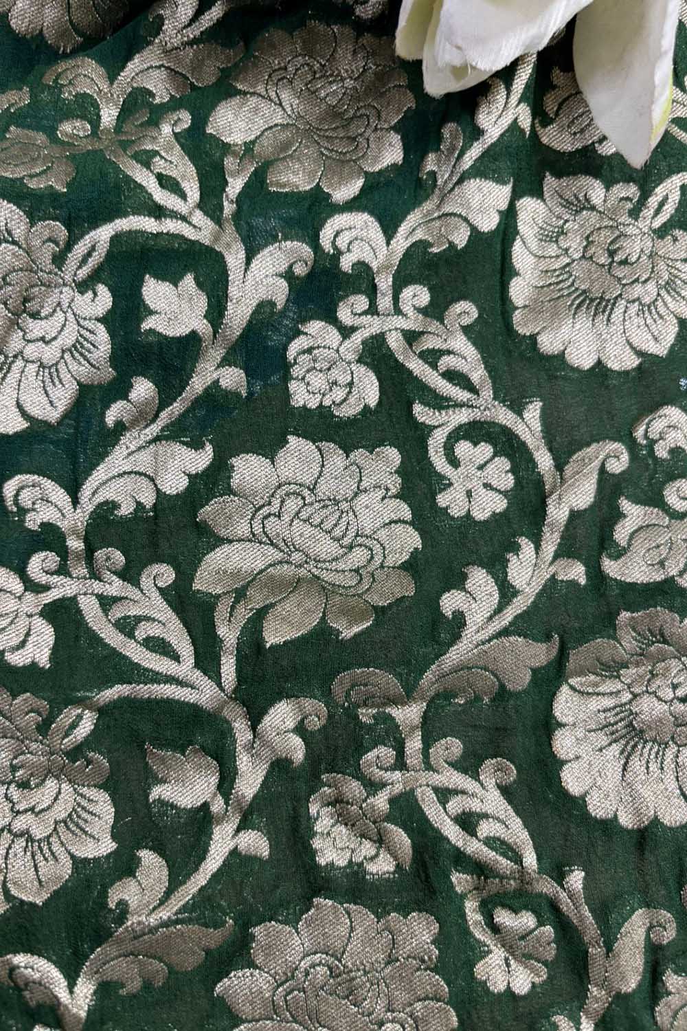 Green Banarasi Handloom Pure Georgette Fabric ( 2.5 Mtr ) - Luxurion World