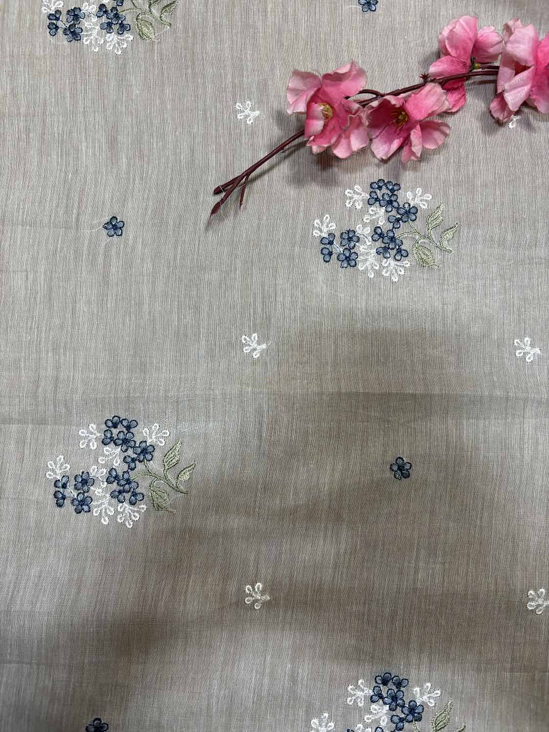 Dyeable Banarasi Handloom Mul Cotton Fabric ( 2.5 Mtr ) - Luxurion World