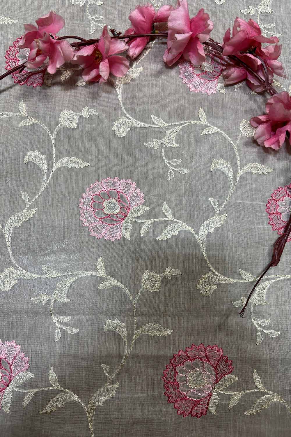 Dyeable Banarasi Handloom Mul Cotton Fabric ( 2.5 Mtr ) - Luxurion World