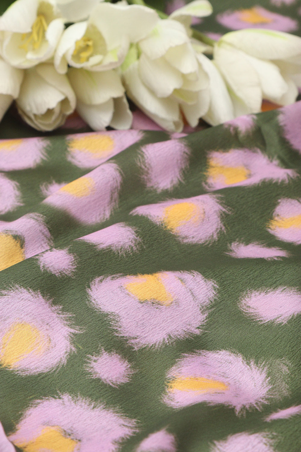 Green Digital Printed Chinon Fabric ( 1 Mtr ) - Luxurion World