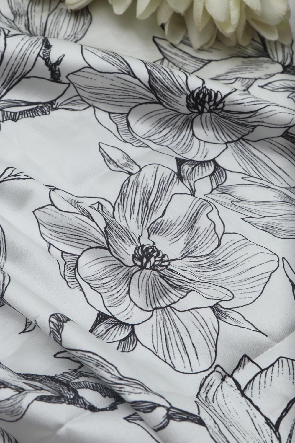White Digital Printed Japan Satin Fabric ( 1 Mtr ) - Luxurion World