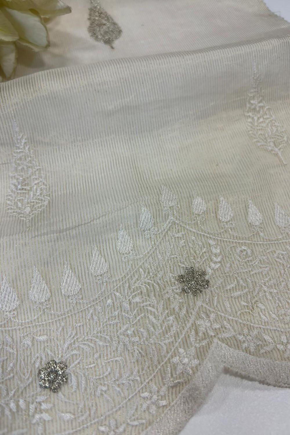 Dyeable Trendy Chanderi Tissue Silk Fabric ( 2.5 Mtr ) - Luxurion World