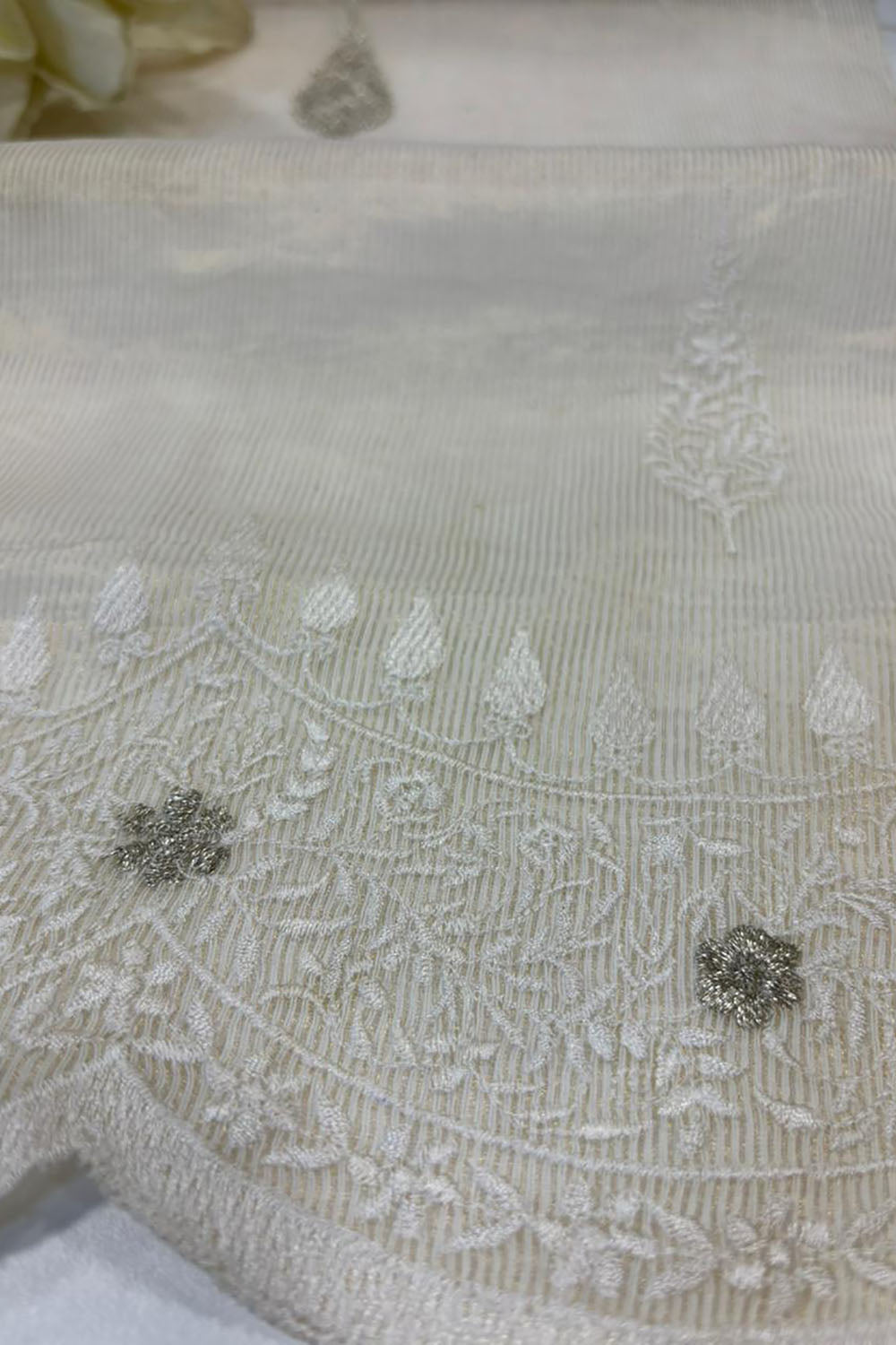 Dyeable Trendy Chanderi Tissue Silk Fabric ( 2.5 Mtr ) - Luxurion World