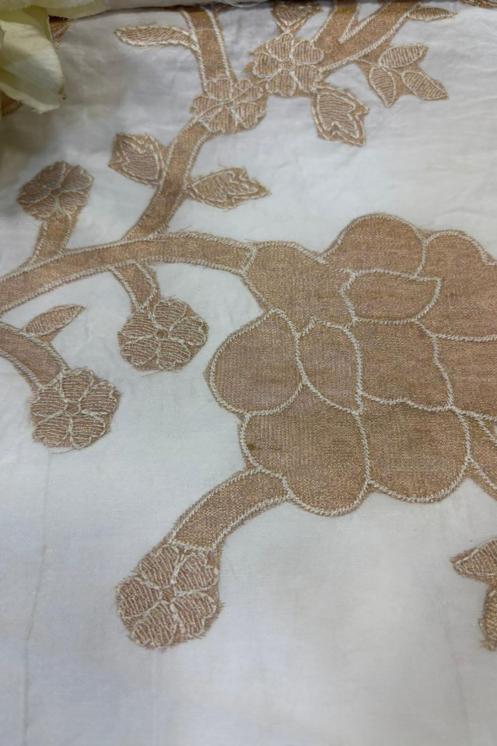 Dyeable Trendy Chanderi Applique Mul Fabric ( 1 Mtr ) - Luxurion World