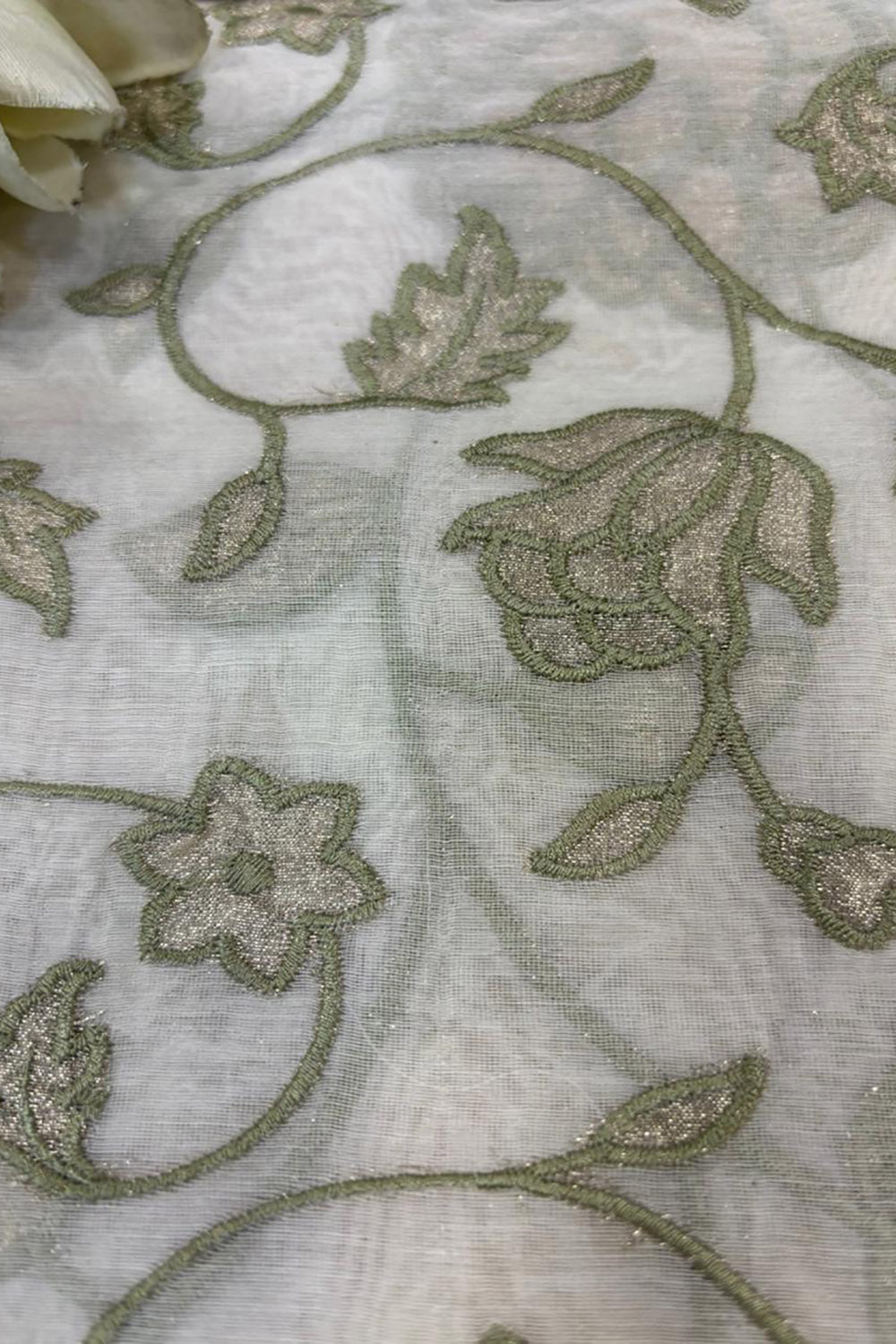 Dyeable Trendy Chanderi Applique Mul Fabric ( 2.5 Mtr ) - Luxurion World
