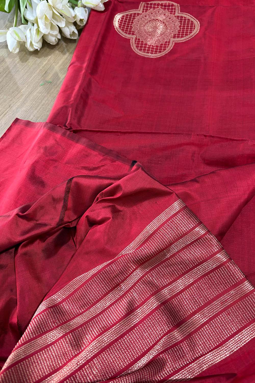 Red Handloom Banarasi Pure Katan Silk Cordset - Luxurion World