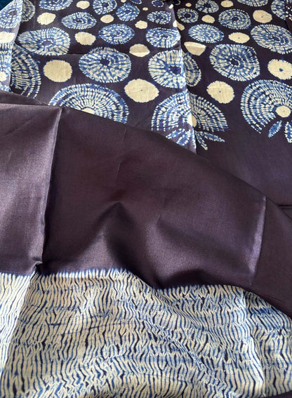 Blue Shibori Tie N Dye Pure Tussar Silk Hand Needle Work Kaftan - Luxurion World