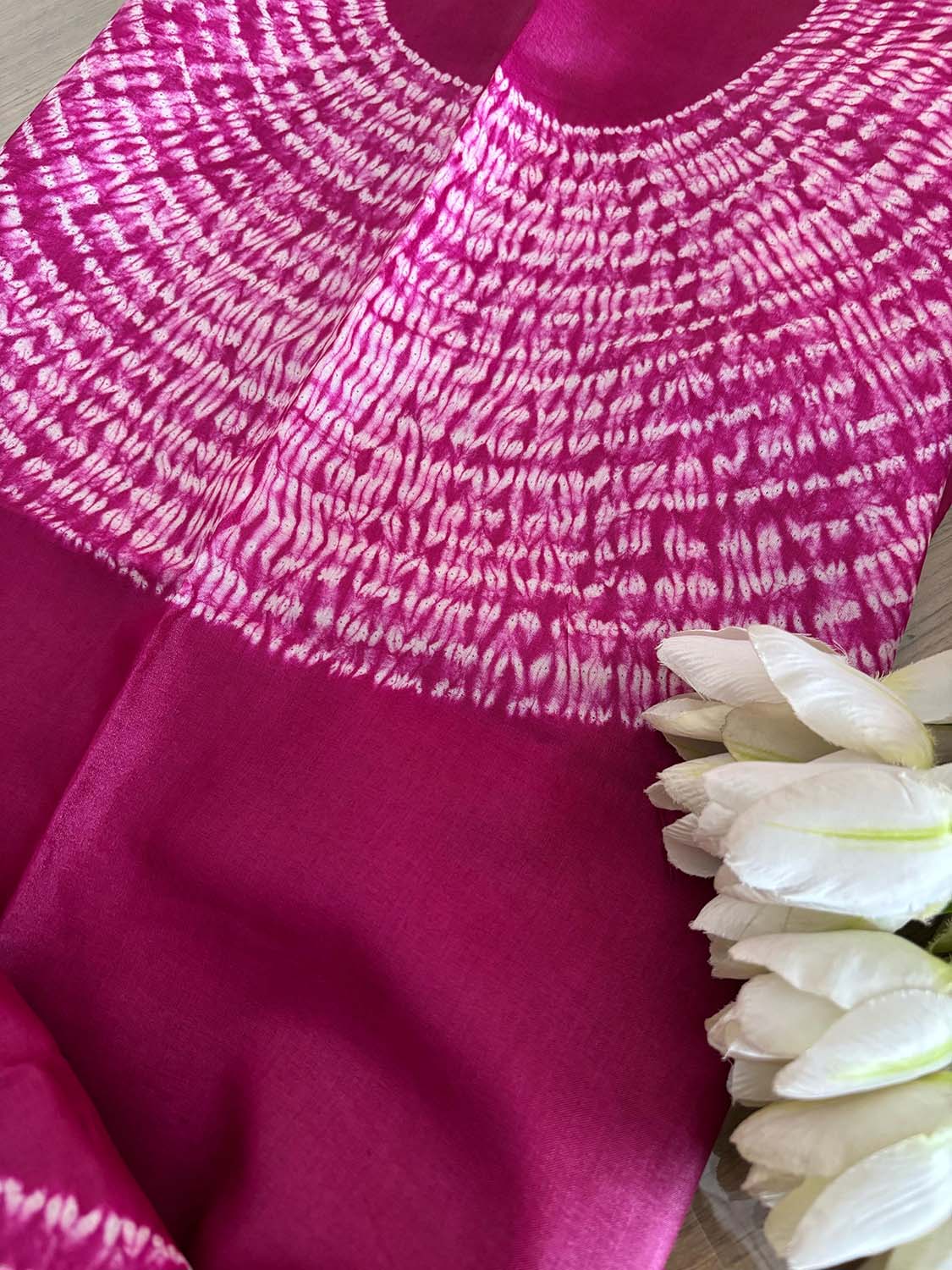Pink Shibori Tie N Dye Pure Tussar Silk Hand Needle Work Kaftan - Luxurion World