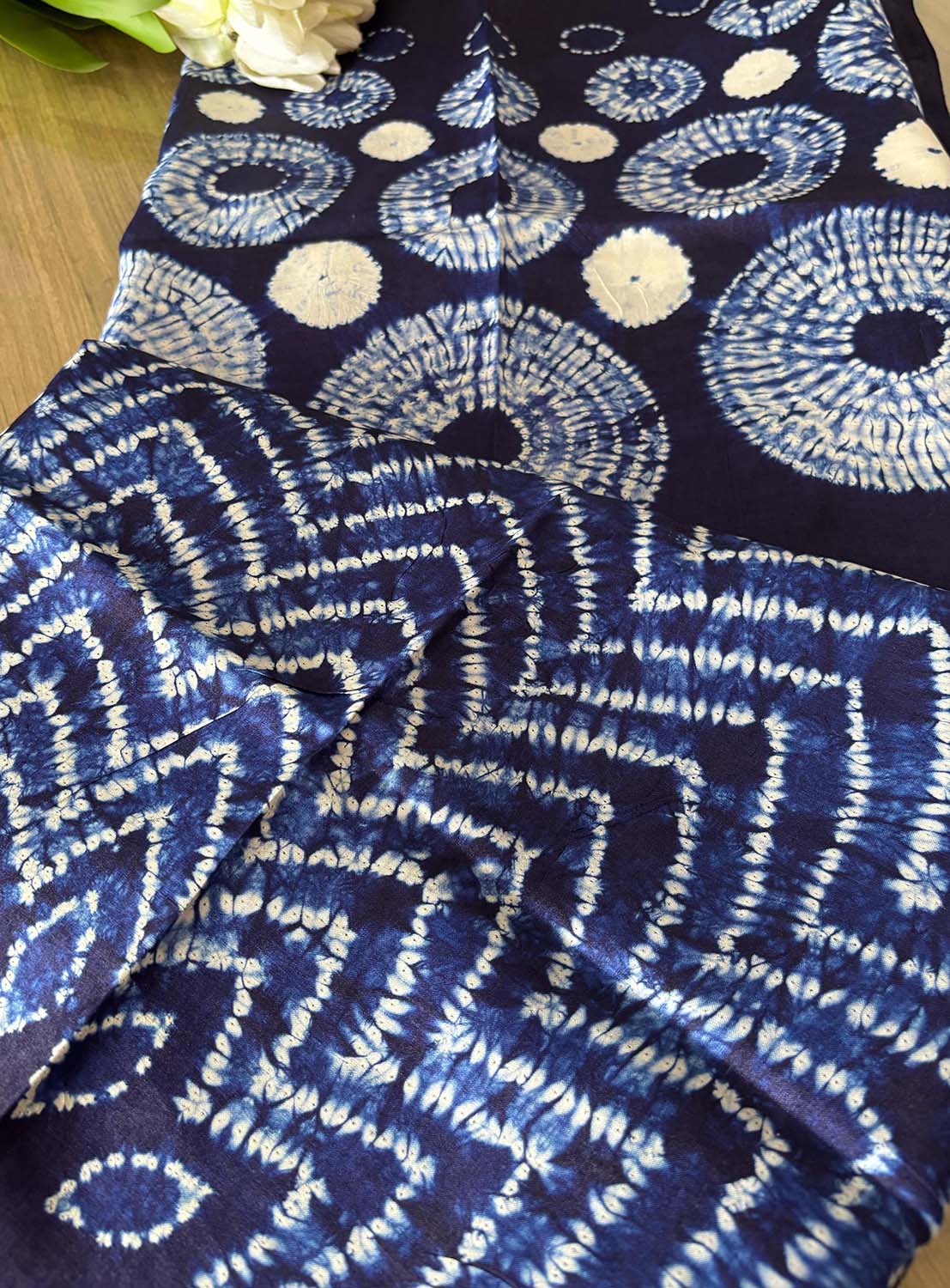 Blue Shibori Tie N Dye Pure Tussar Silk Hand Needle Work Kaftan - Luxurion World