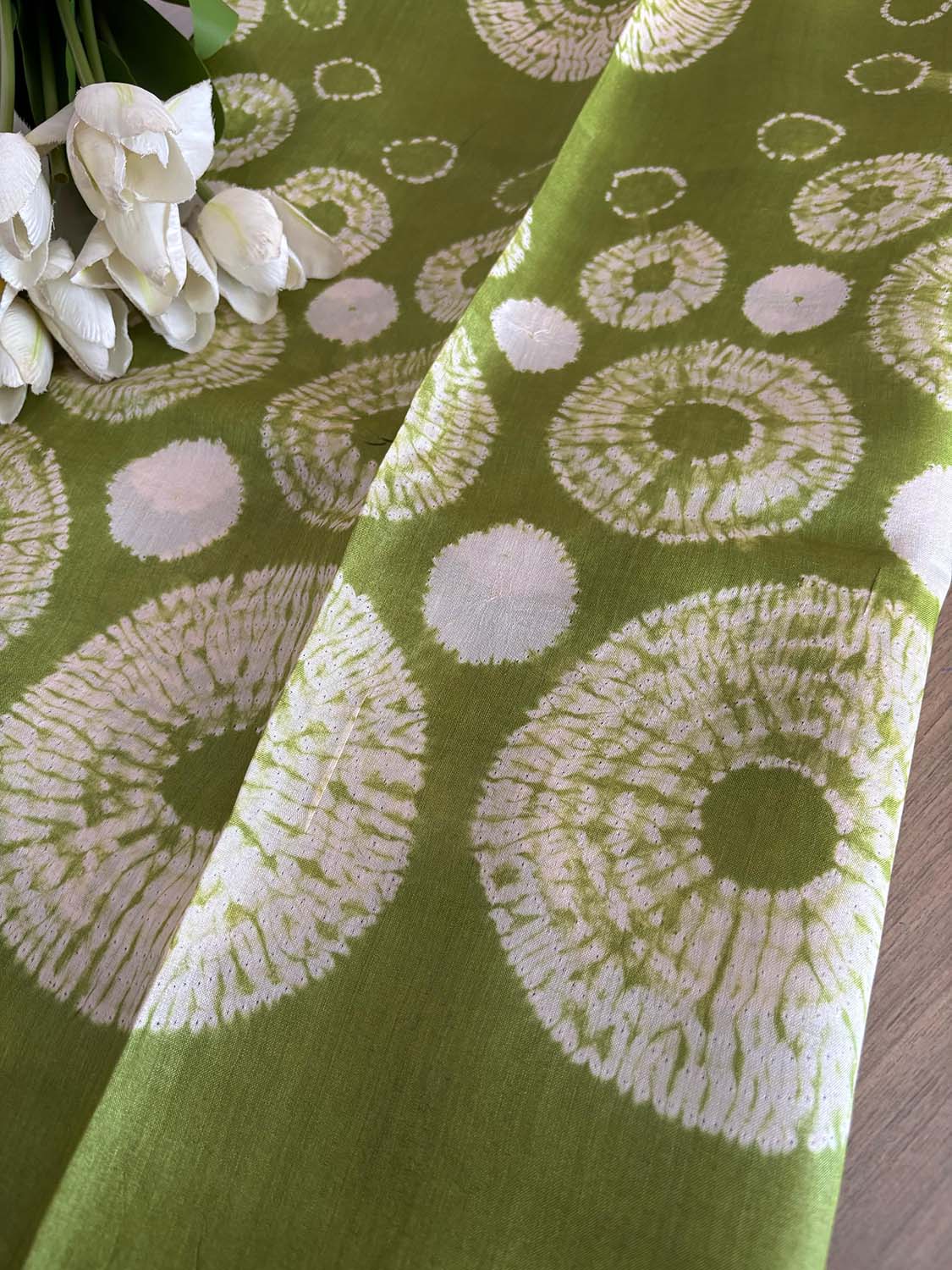 Green Shibori Tie N Dye Pure Tussar Silk Hand Needle Work Kaftan - Luxurion World