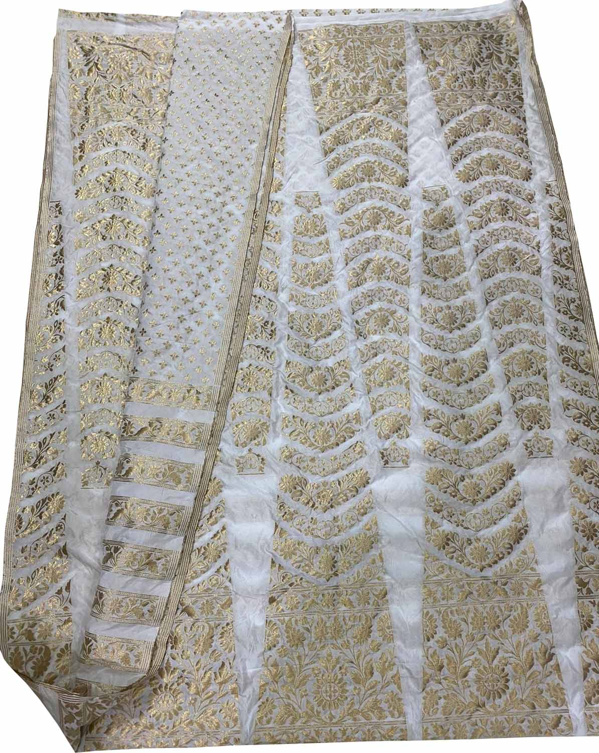 Exquisite Dyeable Banarasi Silk Lehenga Set - Luxurion World