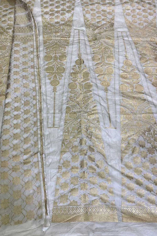 Stunning Dyeable Banarasi Silk Lehenga Set - Luxurion World