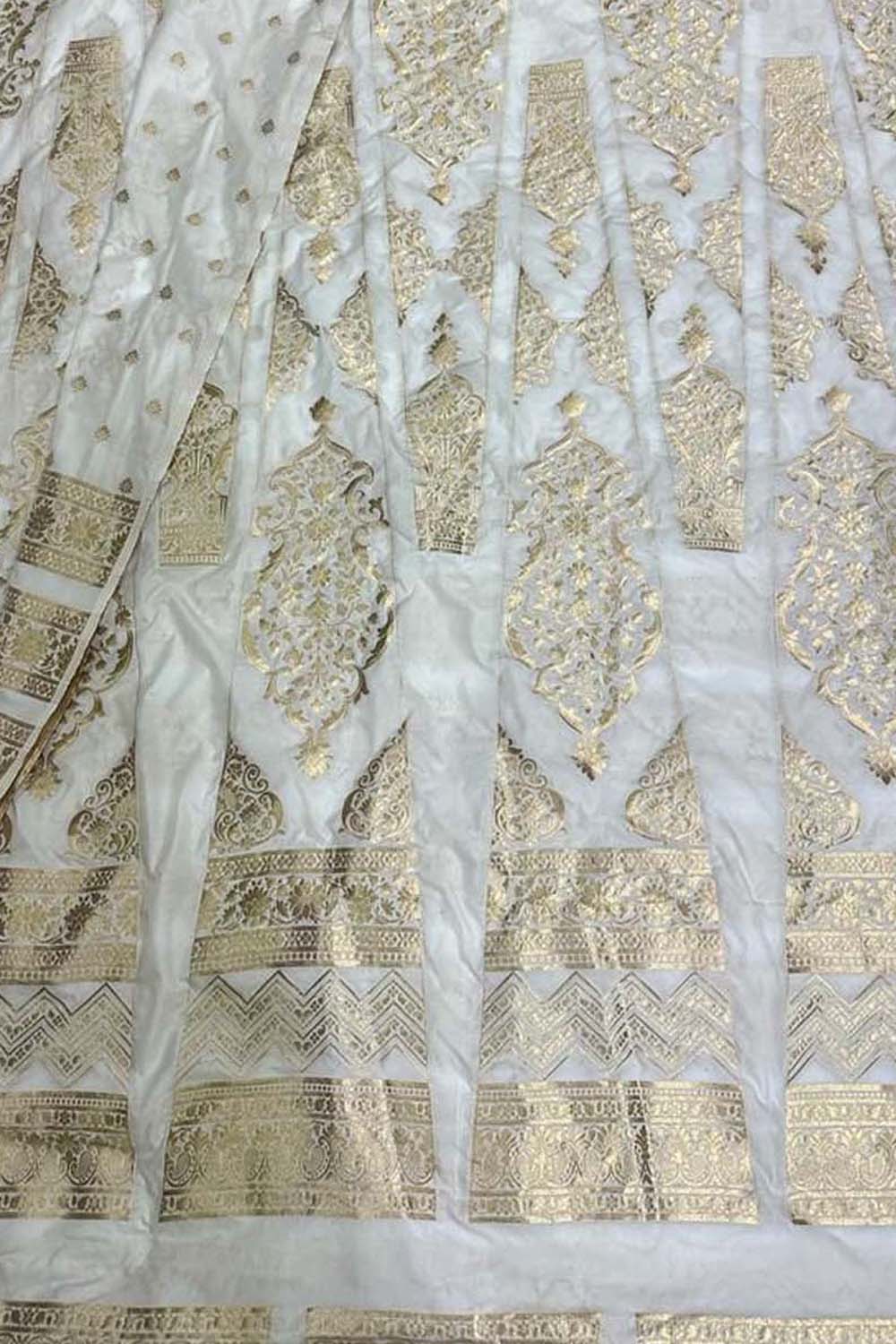 Customizable Banarasi Silk Lehenga Set - Luxurion World