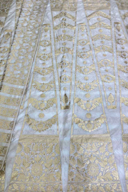 Stunning Dyeable Banarasi Silk Lehenga Set - Luxurion World