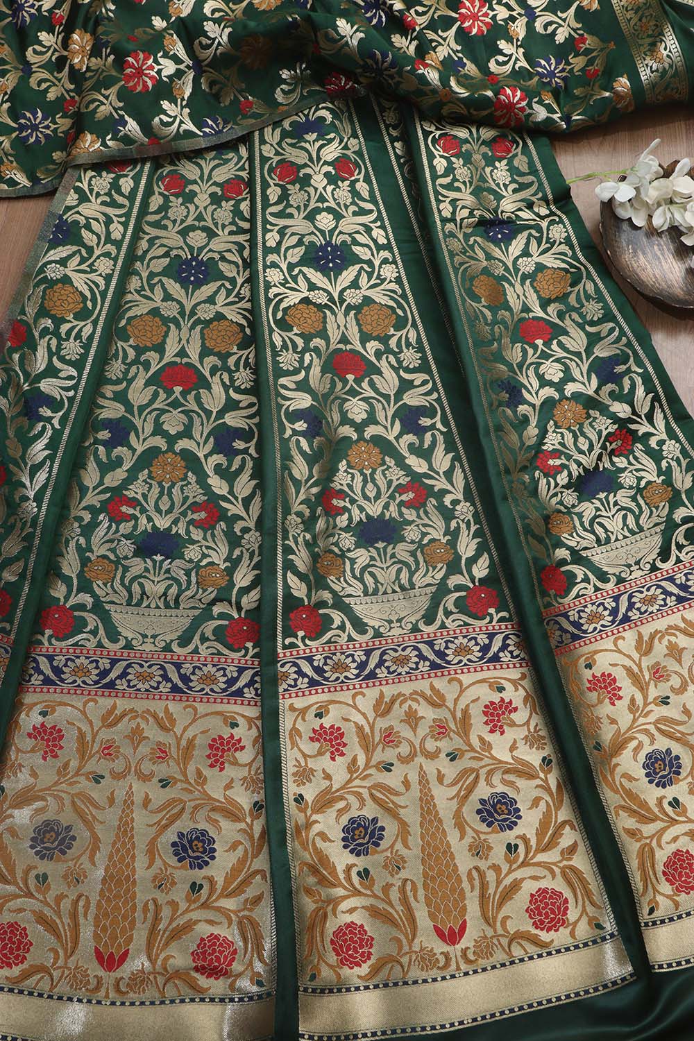 Elegant Green Banarasi Silk Unstitched Meenakari Lehenga Set - Luxurion World