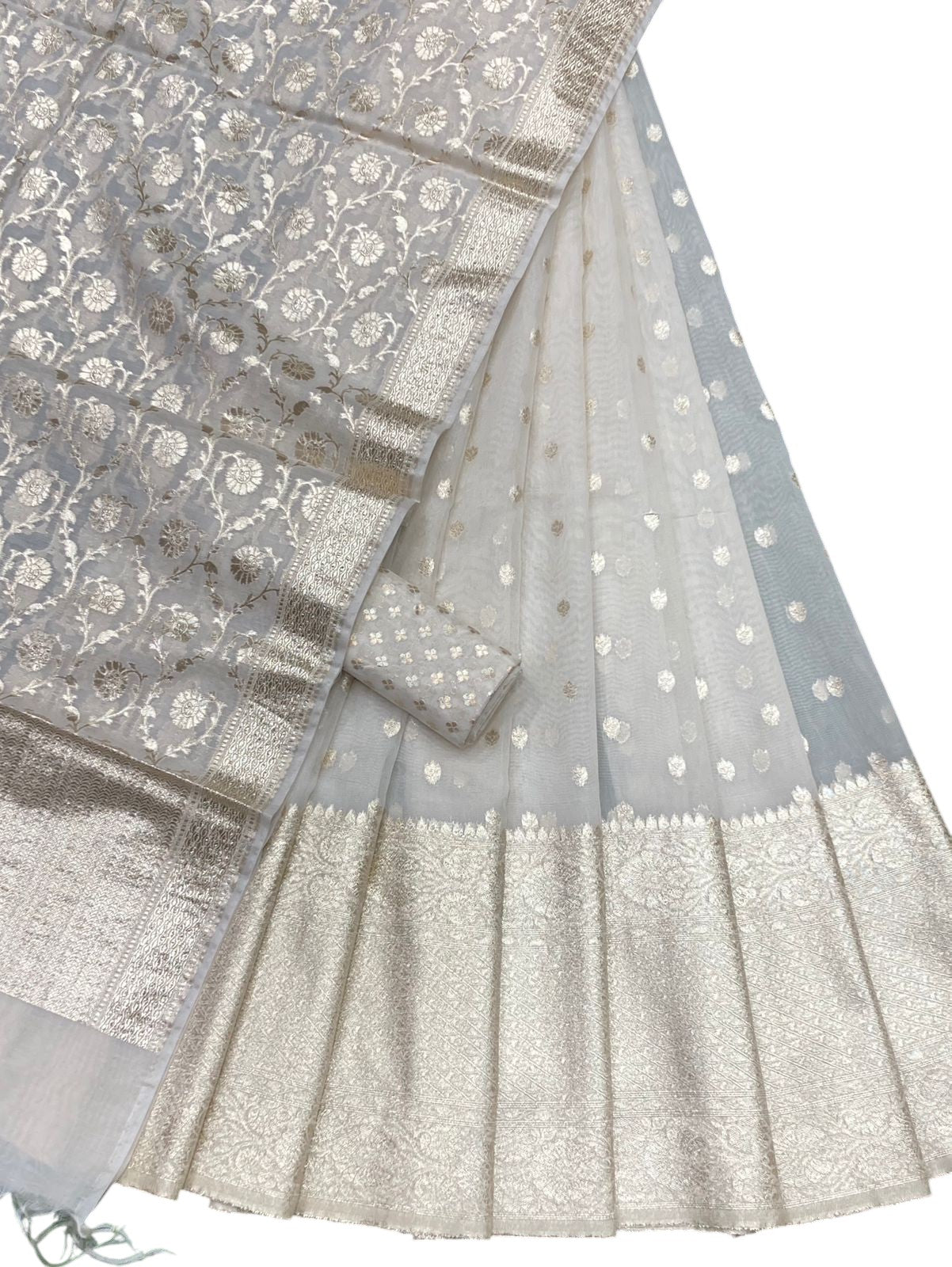 Dyeable Banarasi Chanderi Silk Unstitched Lehenga Set - Luxurion World