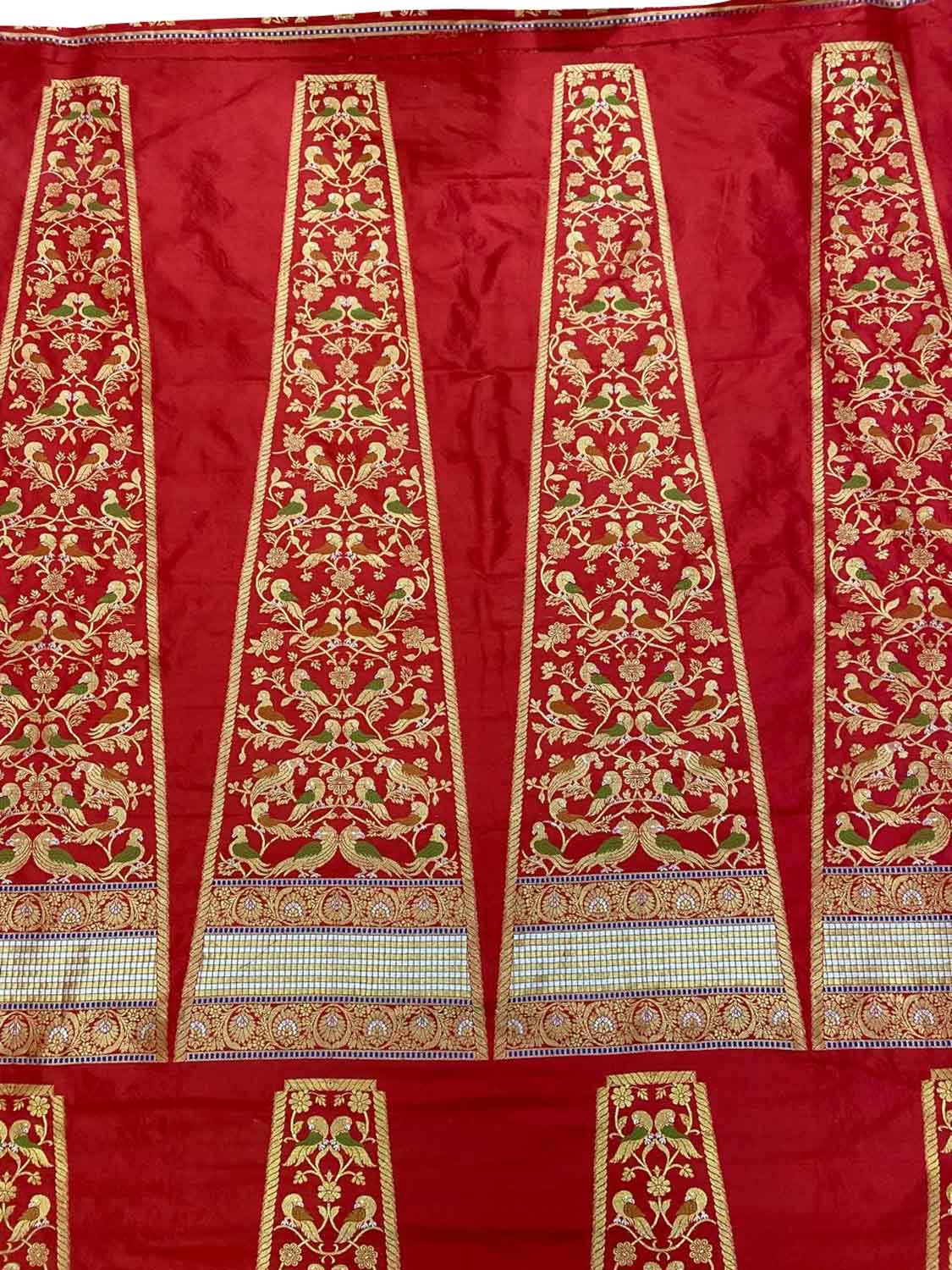 Exquisite Red Banarasi Silk Lehenga Set - Luxurion World