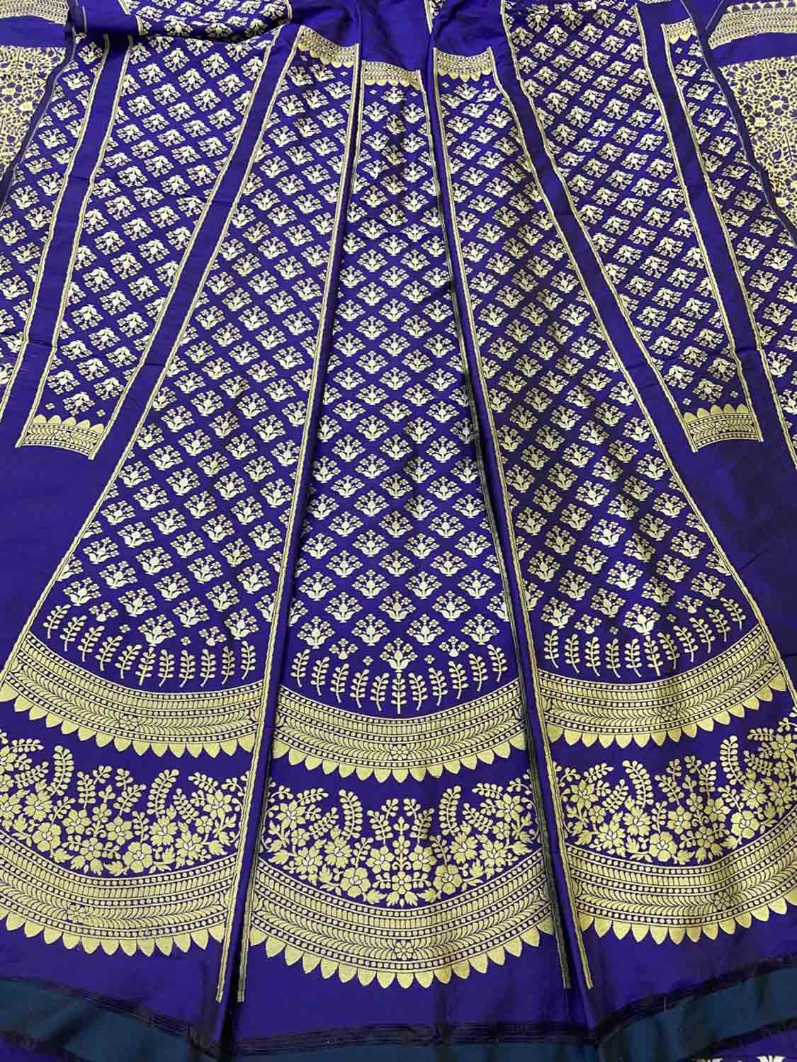 Elegant Blue Banarasi Silk Lehenga Set - Luxurion World