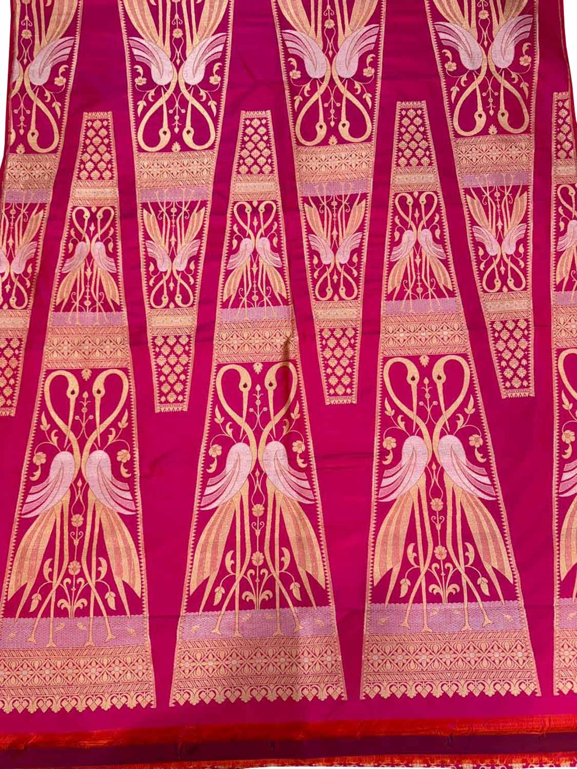 Beautiful Pink Banarasi Handloom Pure Katan Silk Meenakari Lehenga Set - Luxurion World