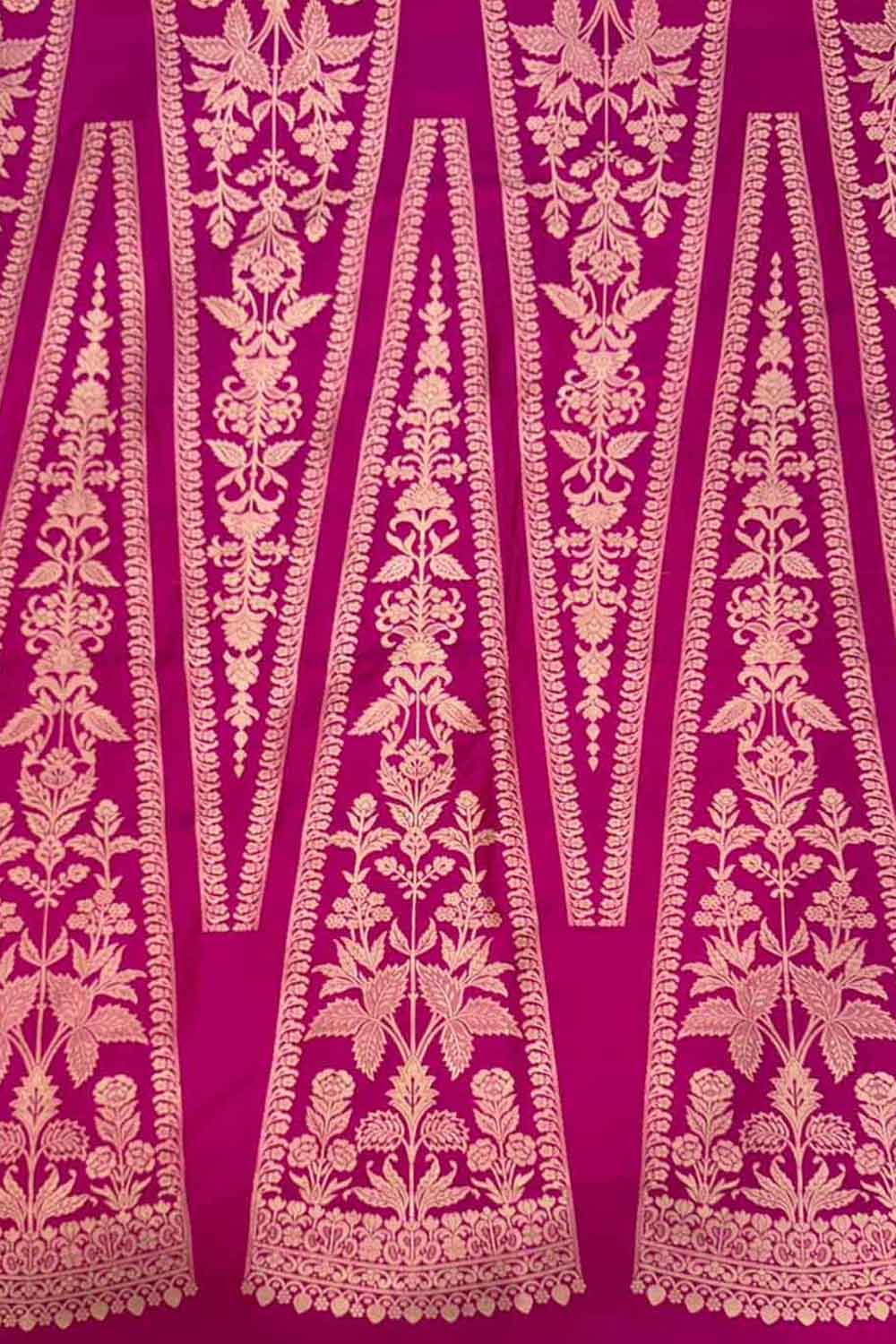 Beautiful Pink Banarasi Handloom Pure Katan Silk Lehenga Set - Luxurion World