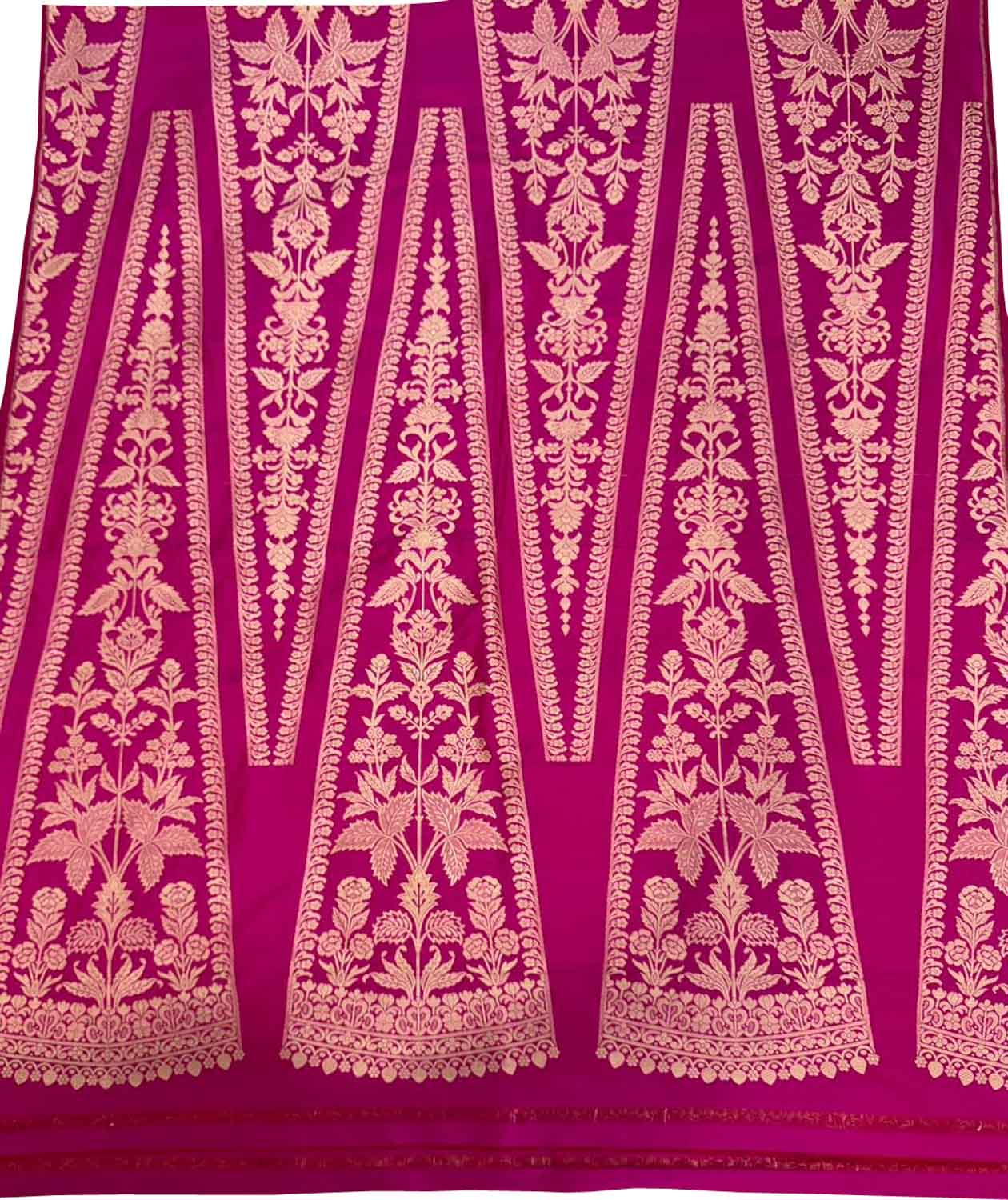 Beautiful Pink Banarasi Handloom Pure Katan Silk Lehenga Set - Luxurion World