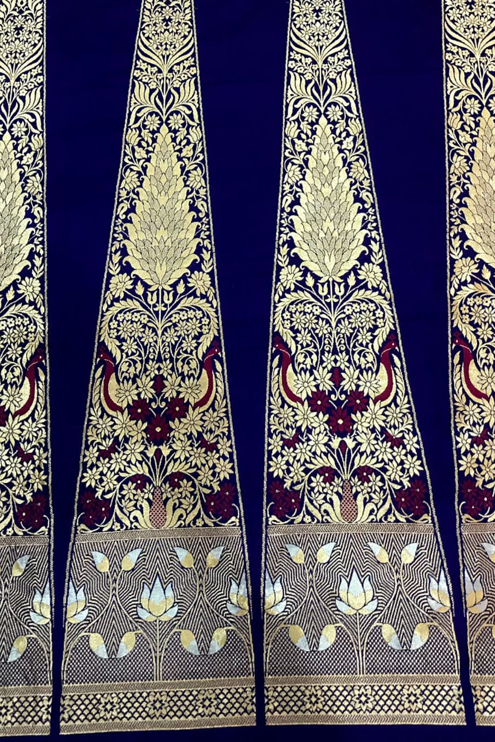 PL1B1VN226092601 Blue Handloom Banarasi Pure Katan Silk Unstitched Lehenga Set