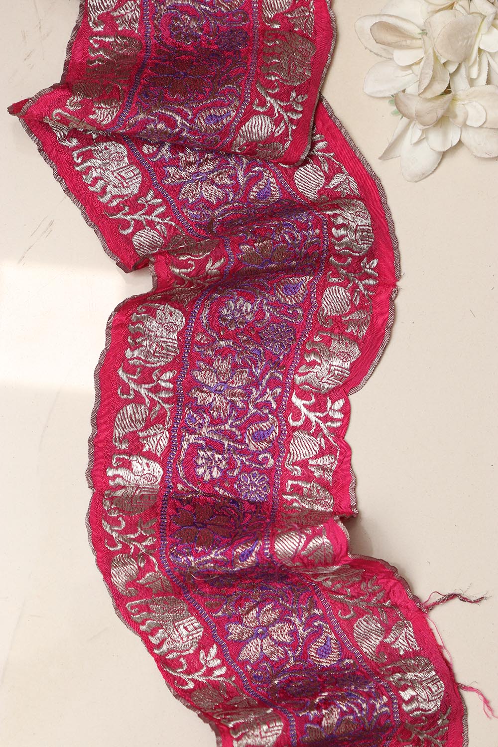 Pink Banarasi Handloom Vintage Pure Silk Border Lace ( 1 Mtr ) - Luxurion World