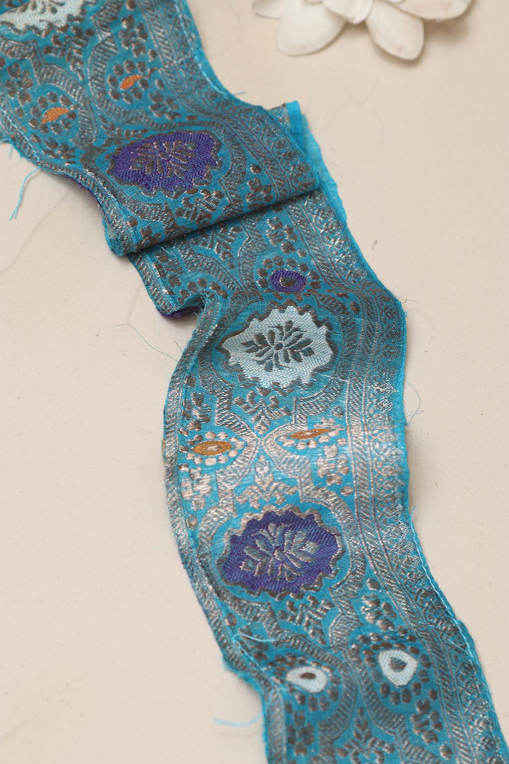 Blue Banarasi Handloom Vintage Pure Silk Border Lace ( 1 Mtr ) - Luxurion World
