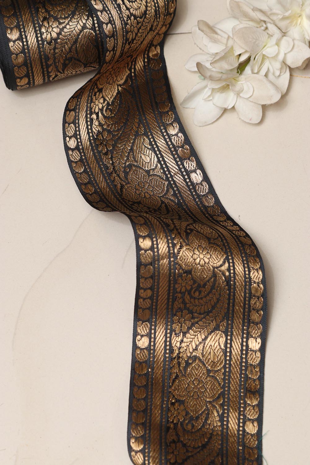 Black Banarasi Handloom Vintage Pure Silk Border Lace ( 1 Mtr )