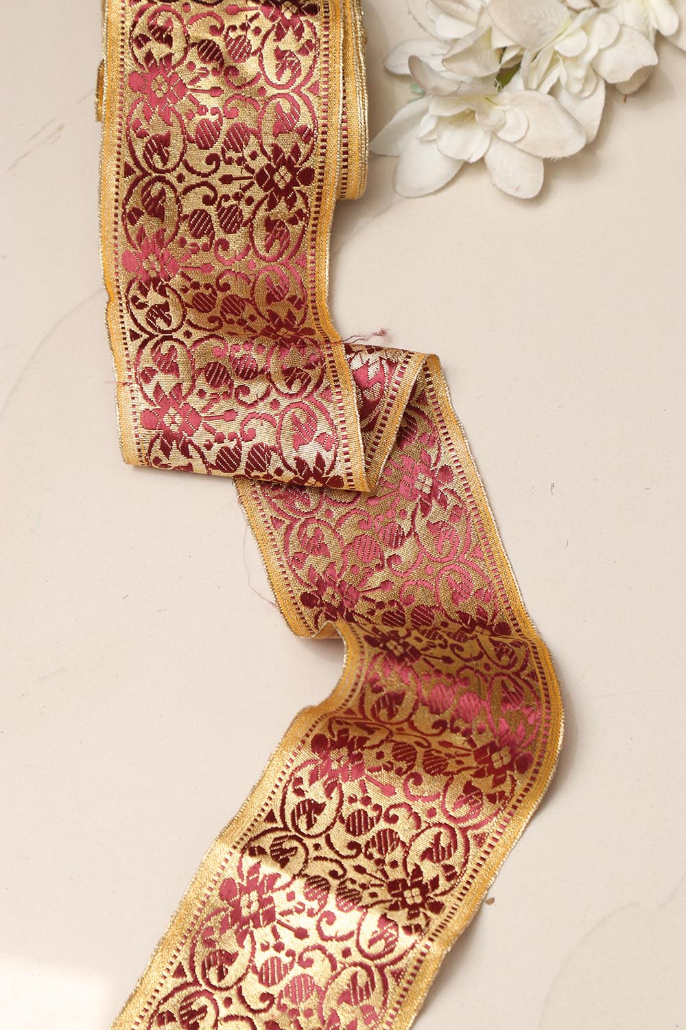 Golden Banarasi Handloom Vintage Pure Silk Border Lace ( 1 Mtr )