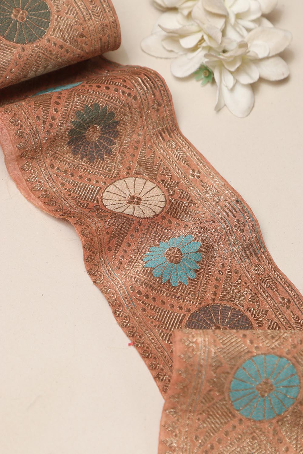 Peach Banarasi Handloom Vintage Pure Silk Border Lace ( 1 Mtr ) - Luxurion World