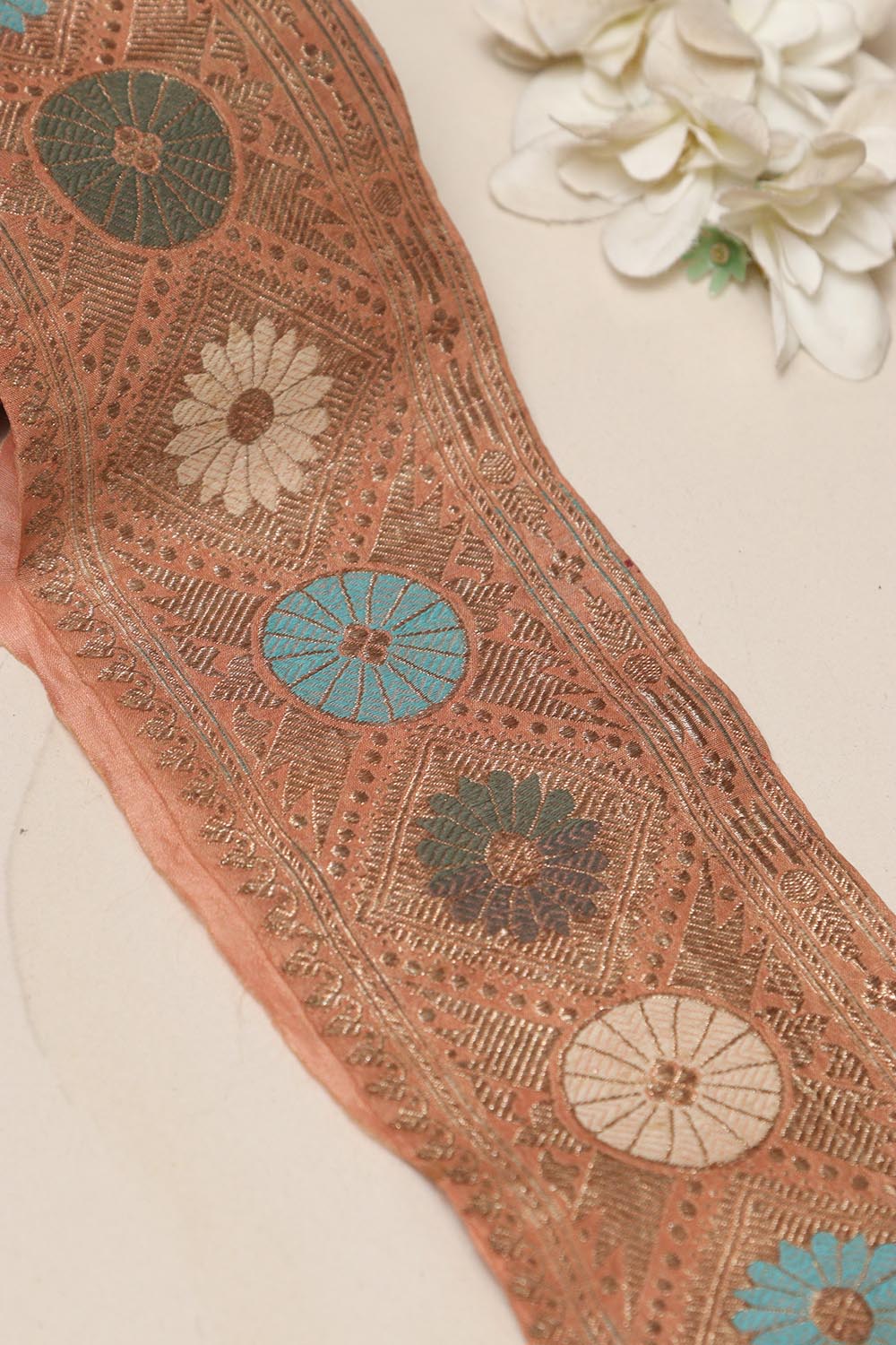 Peach Banarasi Handloom Vintage Pure Silk Border Lace ( 1 Mtr ) - Luxurion World