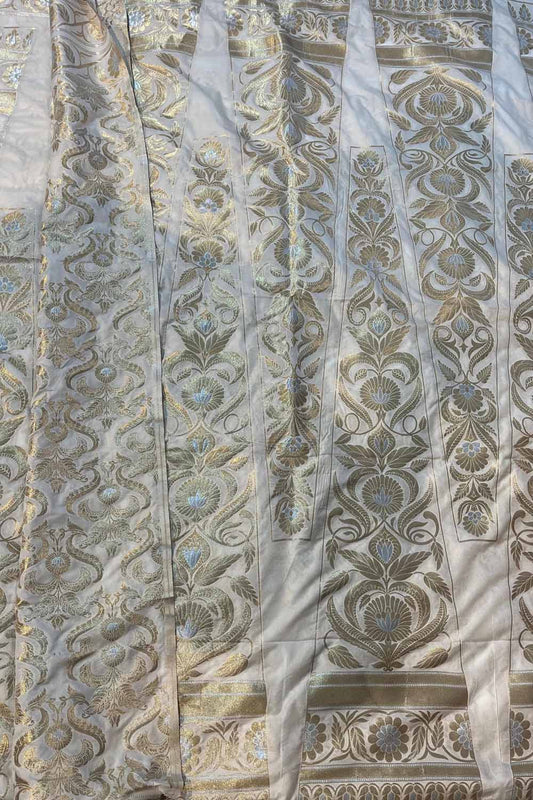Stunning Dyeable Banarasi Silk Lehenga Set - Luxurion World
