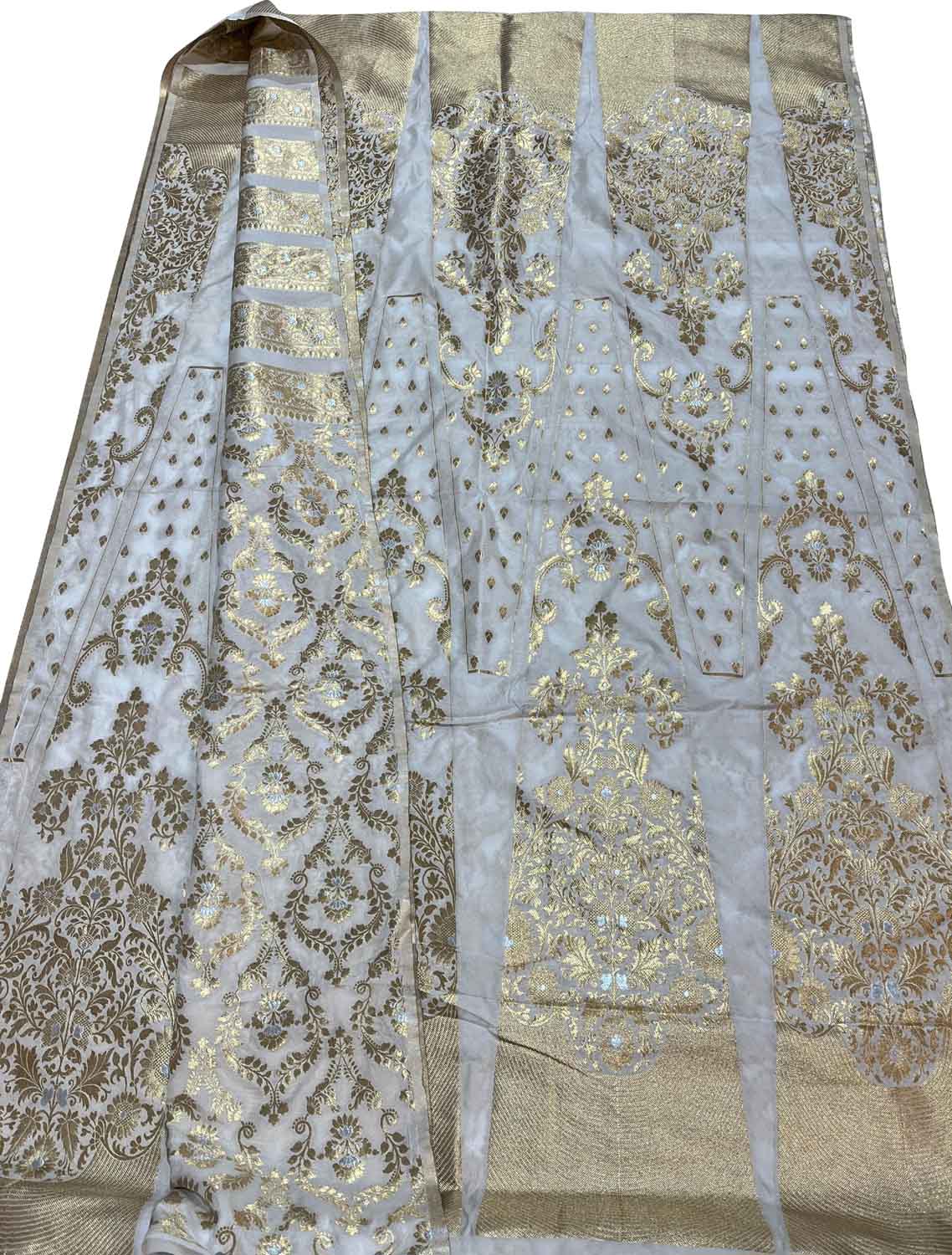 Dyeable Banarasi Silk Lehenga Set - Unstitched - Luxurion World