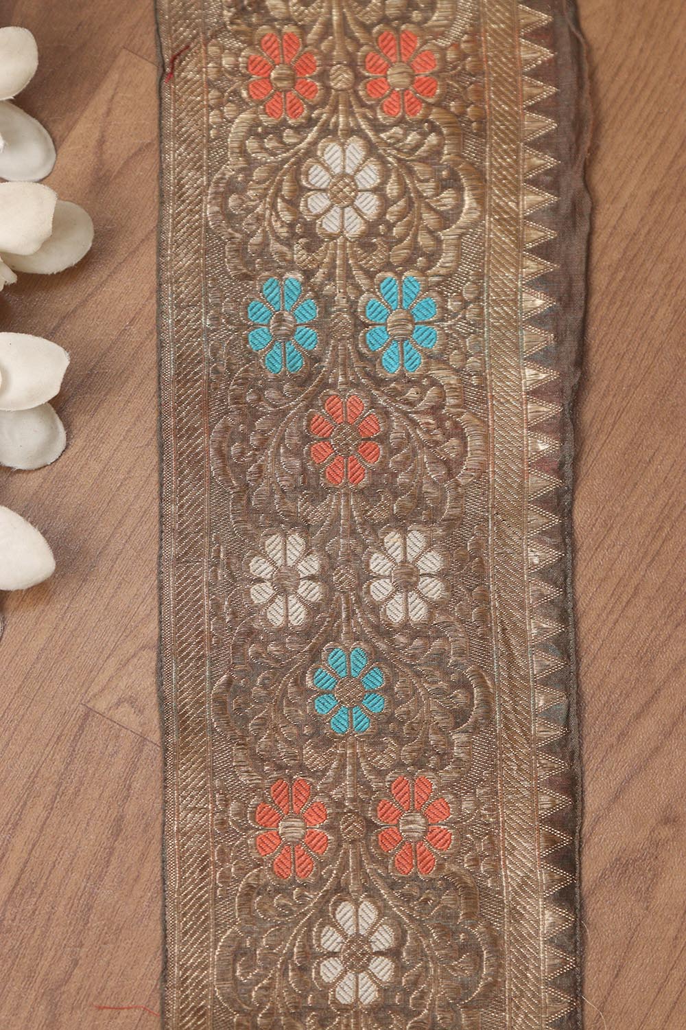 Brown Banarasi Handloom Vintage Pure Silk Border ( 1 Mtr ) - Luxurion World