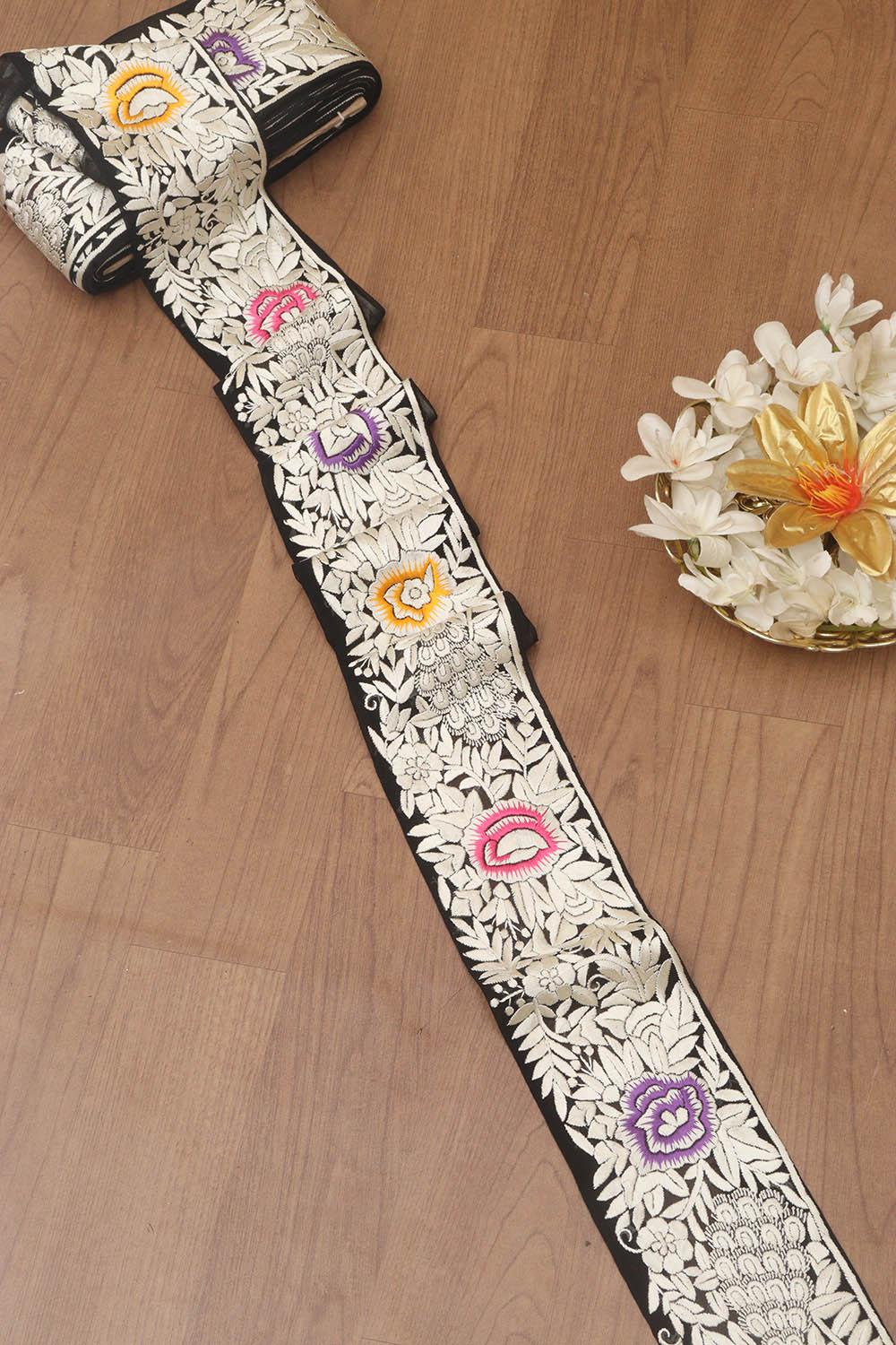Multicolor Hand Embroidered Parsi Georgette Lace ( 9 Mtr ) - Luxurion World