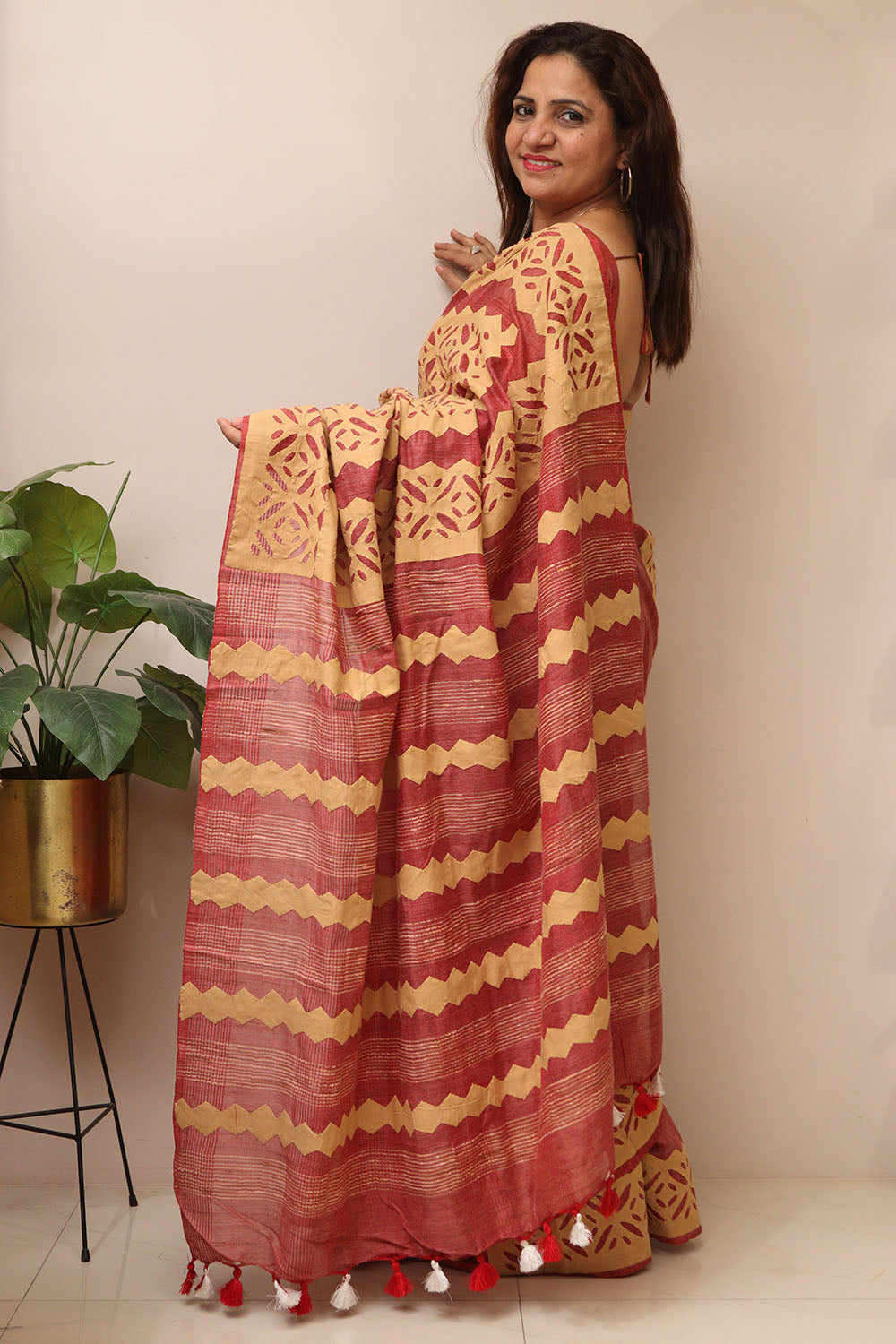 Onion Pink Tussar Cotton Saree With Golden Beige Hand Applique Work - Luxurion World
