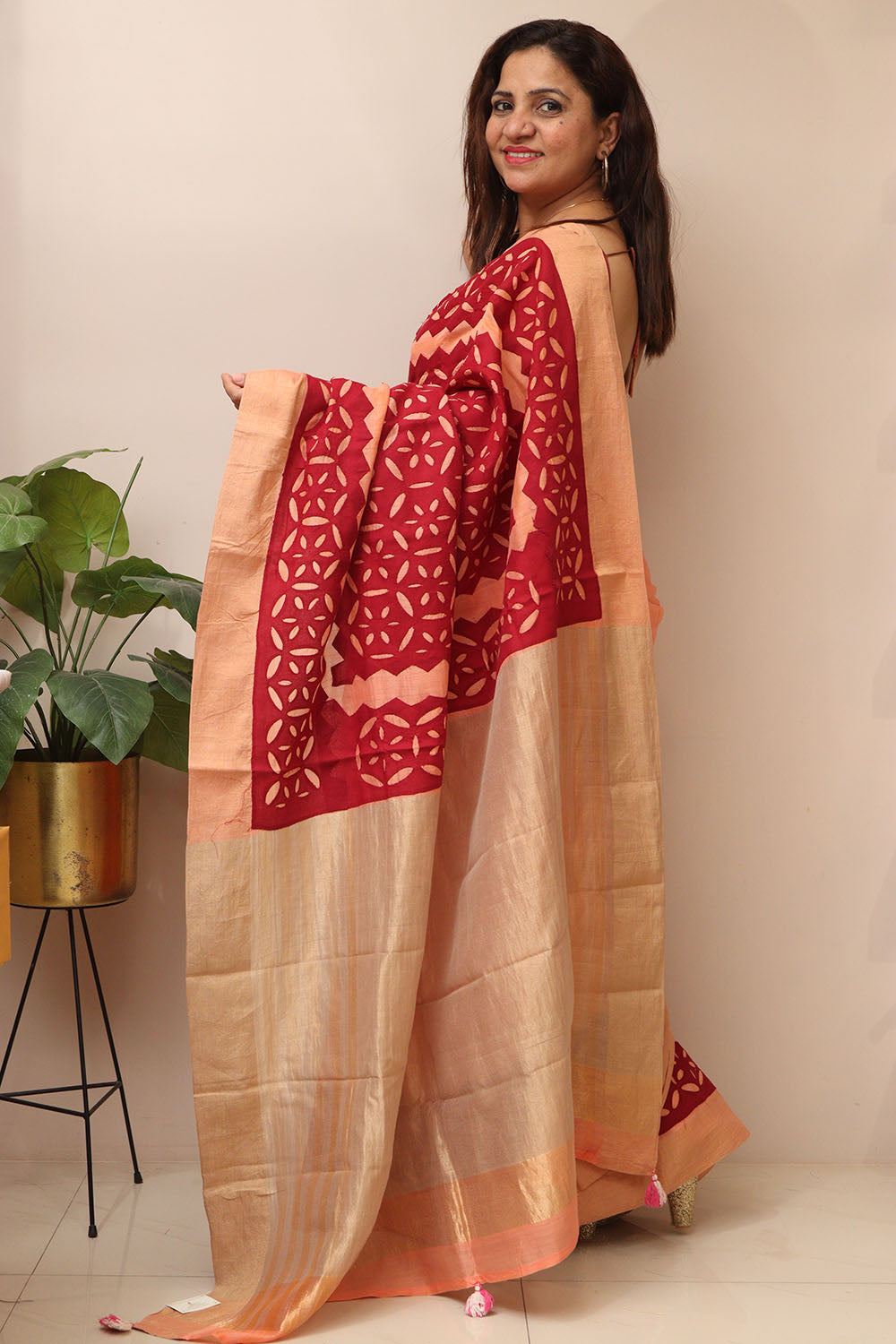 Peach Chanderi Saree With Maroon Hand Applique Work - Luxurion World