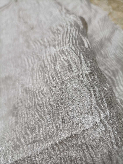 Exquisite Dyeable Handloom Banarasi Pure Tissue Silk Crushed Saree - Luxurion World